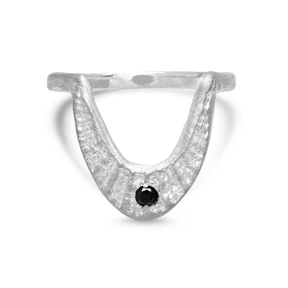 DECO SHELL HORSESHOE RING