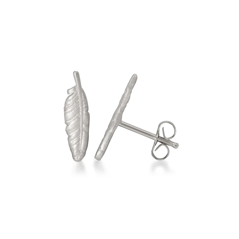 FLIGHT FEATHER EAR STUD