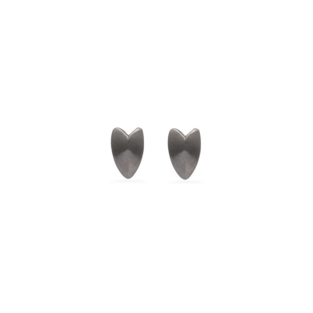 KNIFE EDGE HEART STUDS