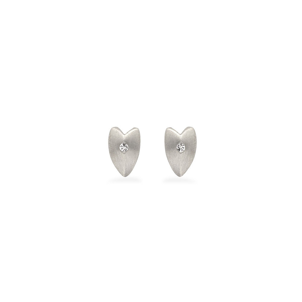 KNIFE EDGE HEART STUDS