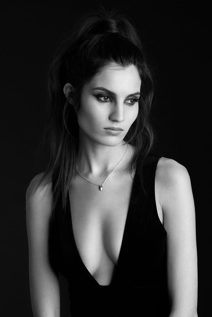 KNIFE EDGE HEART NECKLACE